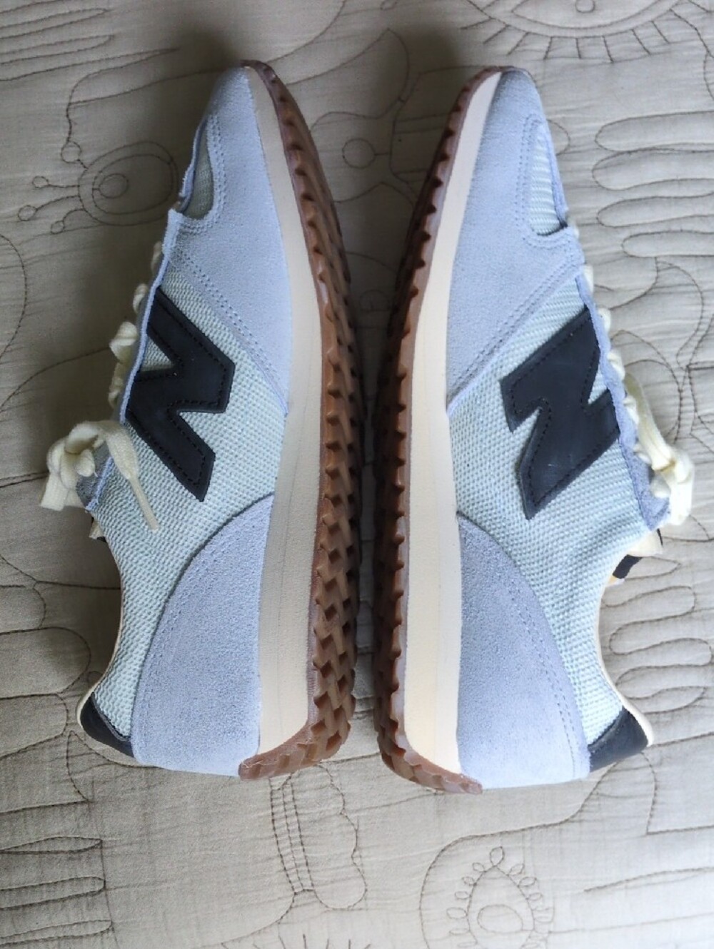 New Balance 471 Light Blue/Navy/Cream Classic Trainer Sneakers - Picture 3 of 7